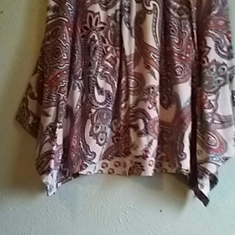 Final Price EST. 1946 Skirt - Picture 2 of 4